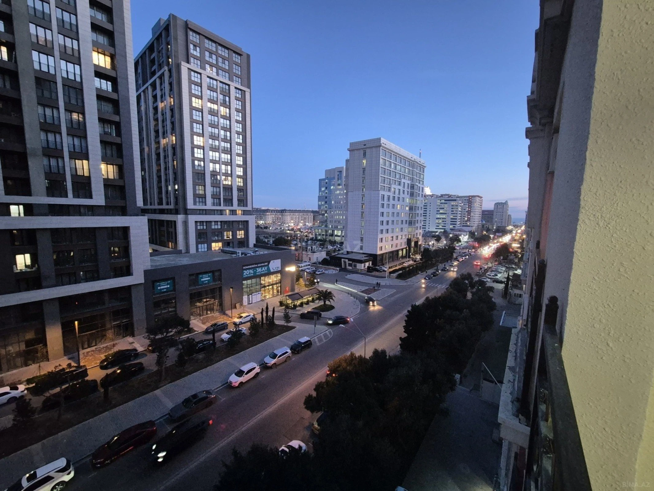 Satılır 2 otaqlı mənzil 52 m²