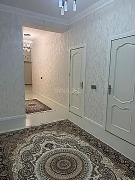 Satılır 4 otaqlı mənzil 165 m²