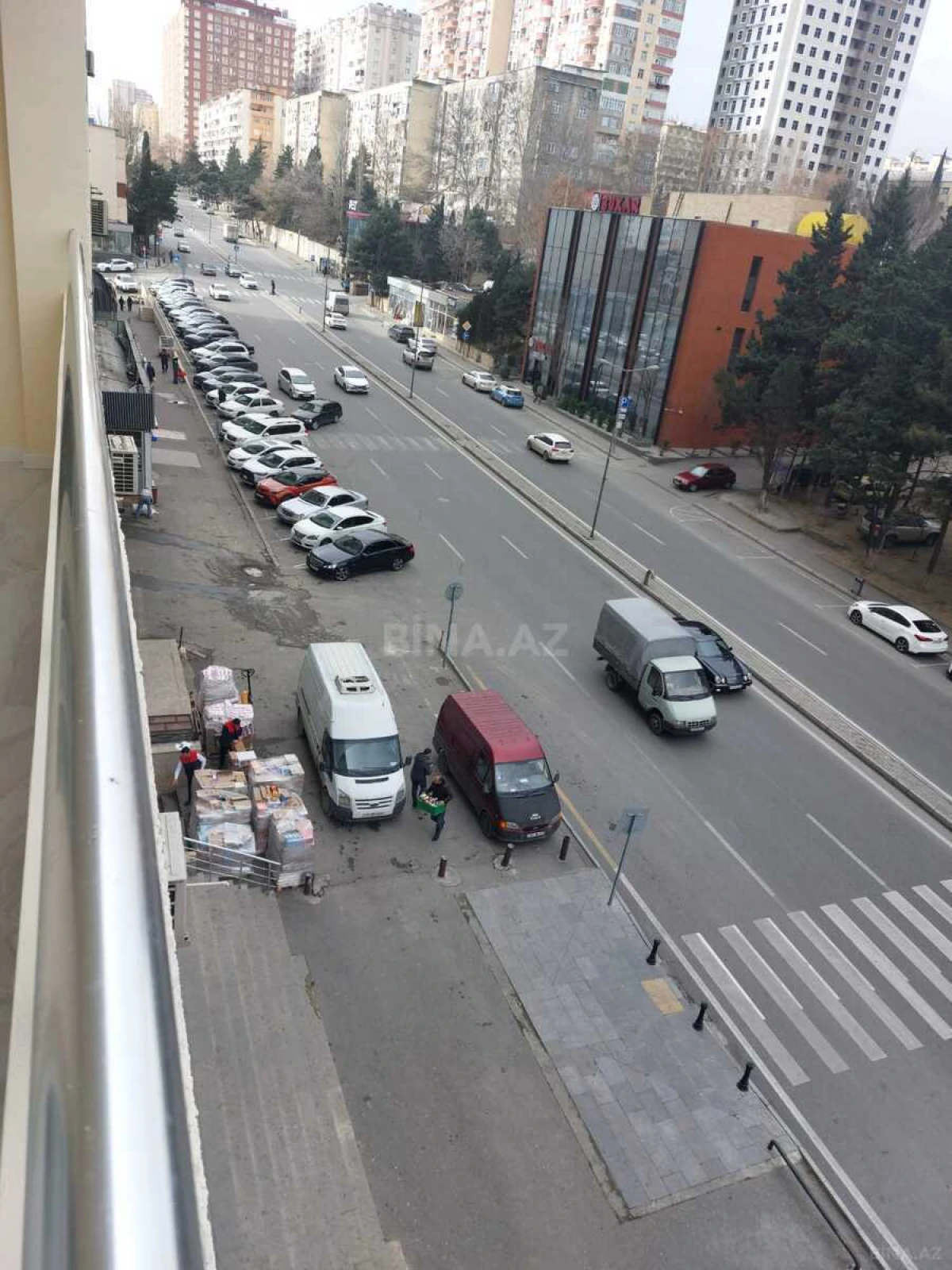 Satılır 3 otaqlı mənzil 93 m²