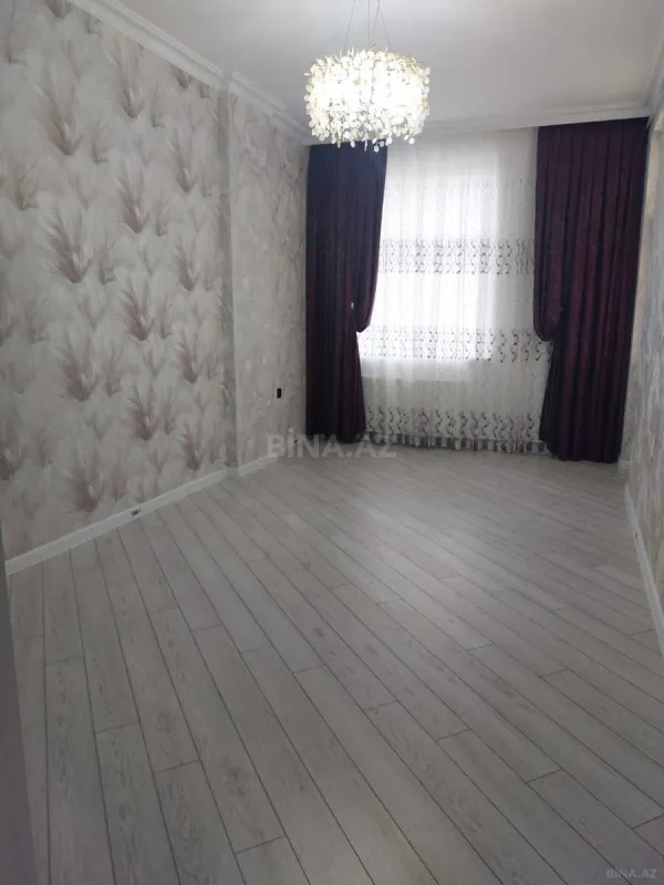 Satılır 3 otaqlı mənzil 93 m²
