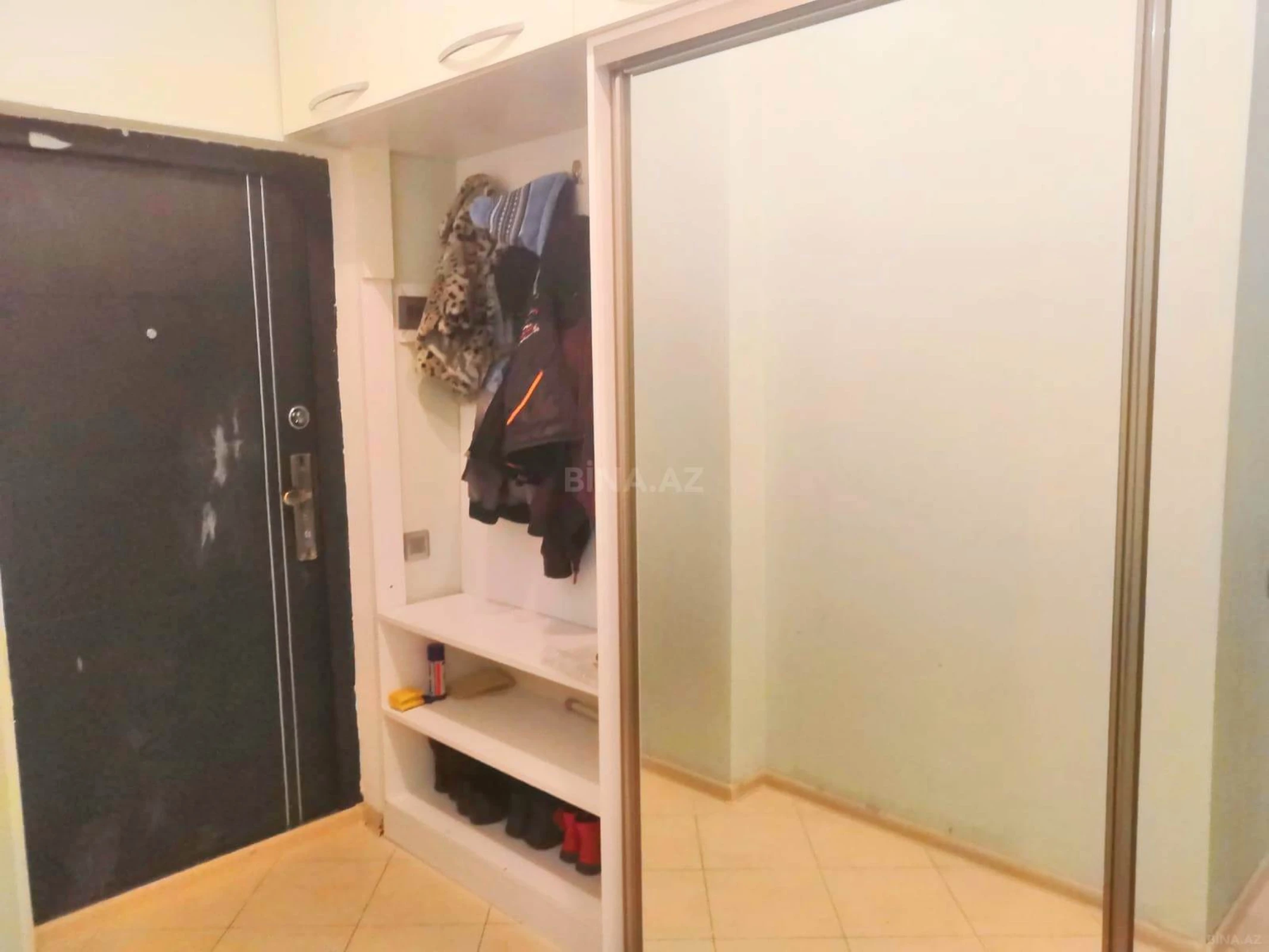Satılır 2 otaqlı mənzil 47 m²