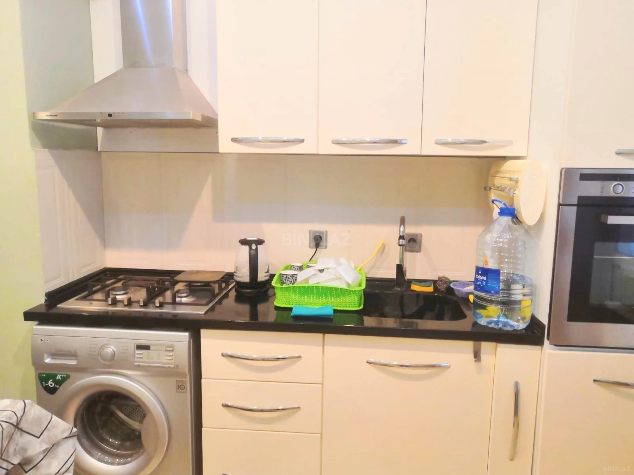 Satılır 2 otaqlı mənzil 47 m²