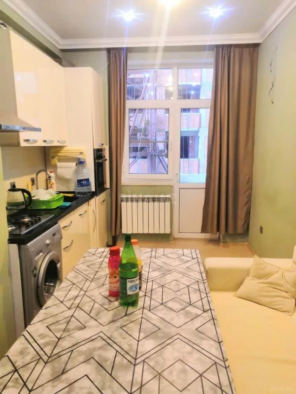 Satılır 2 otaqlı mənzil 47 m²