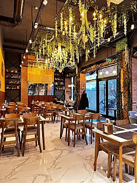 Kirayə verilir obyekt 140 m²