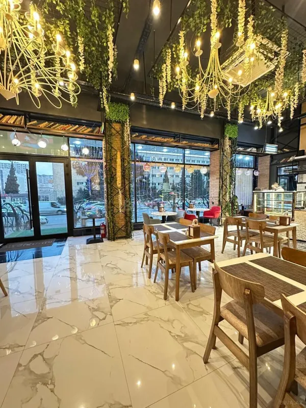 Kirayə verilir obyekt 140 m²