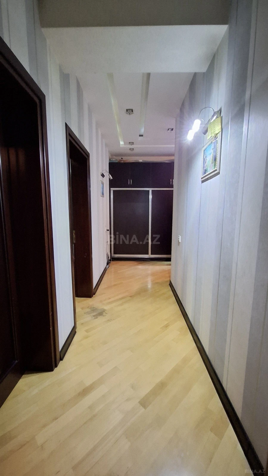 Satılır 2 otaqlı mənzil 100 m²