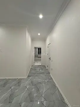 Satılır 3 otaqlı mənzil 124 m²