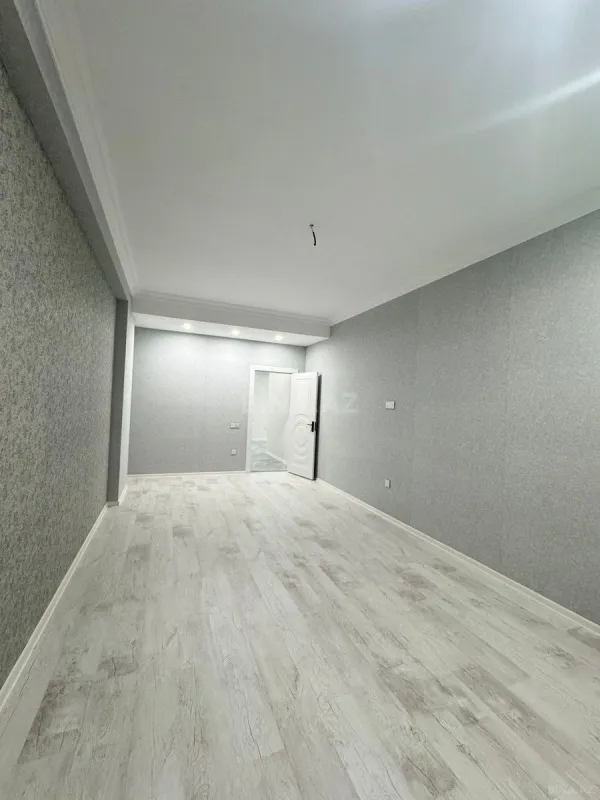 Satılır 3 otaqlı mənzil 124 m²