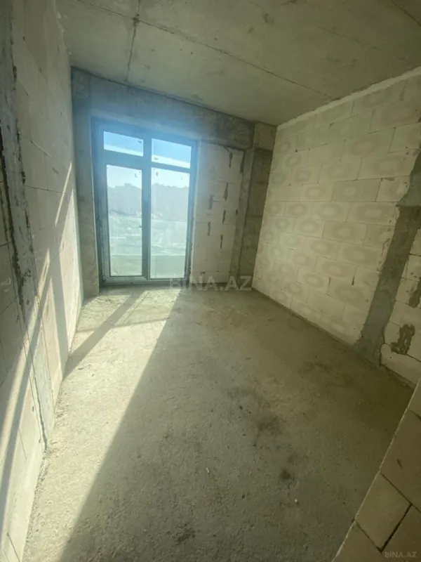 Satılır 2 otaqlı mənzil 115 m²