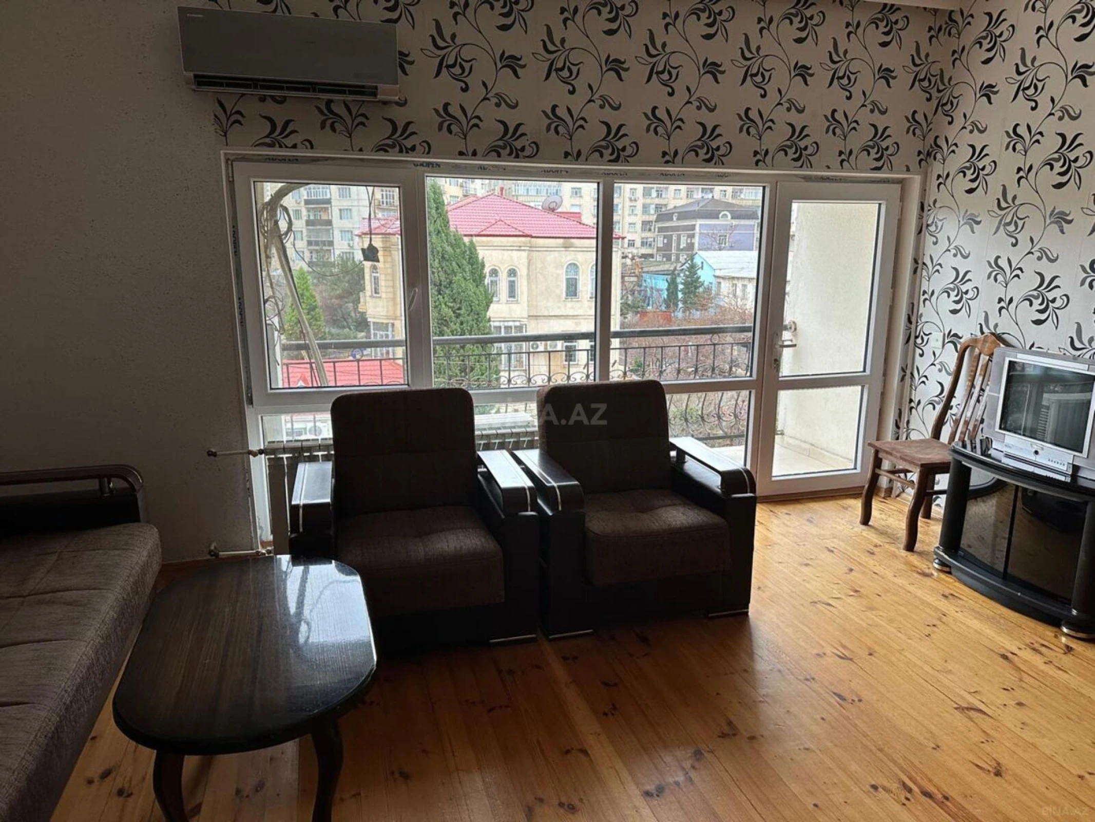 Kirayə verilir 3 otaqlı mənzil 92 m²