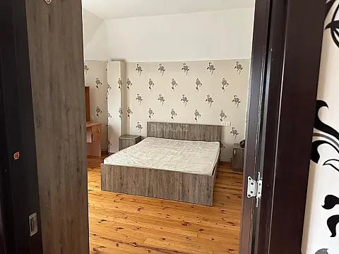 Kirayə verilir 3 otaqlı mənzil 92 m²