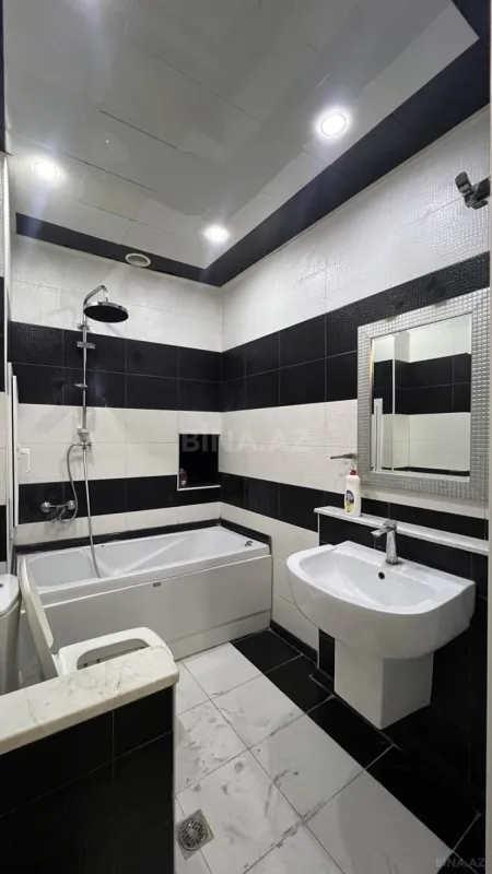 Satılır 2 otaqlı mənzil 66 m²