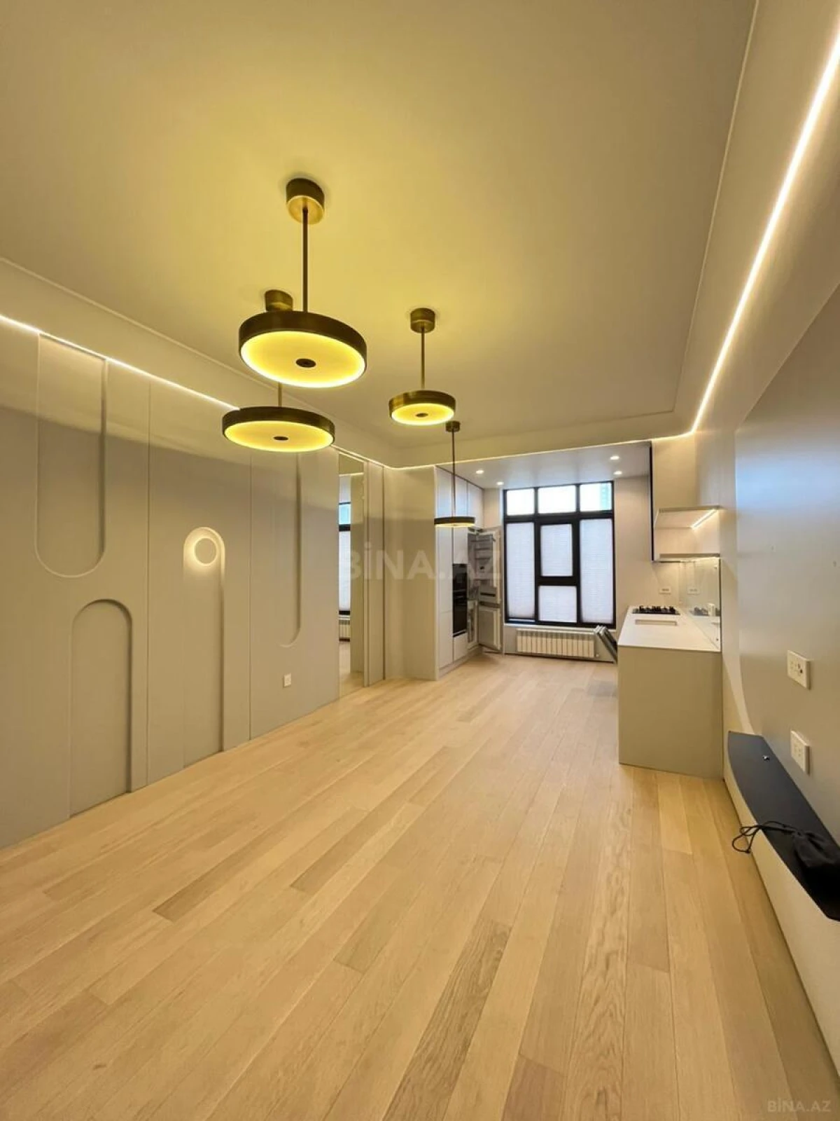 Satılır 3 otaqlı mənzil 103 m²