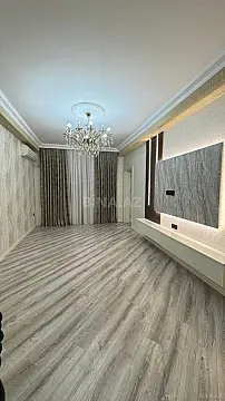 Satılır 3 otaqlı mənzil 98 m²