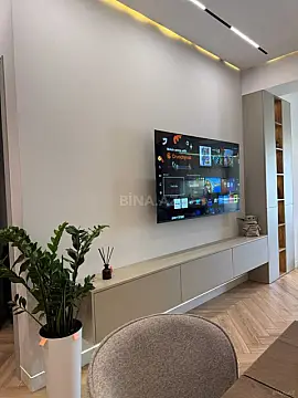 Kirayə verilir 2 otaqlı mənzil 80 m²