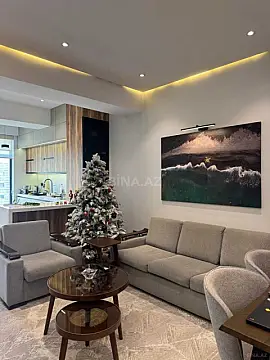 Kirayə verilir 2 otaqlı mənzil 80 m²