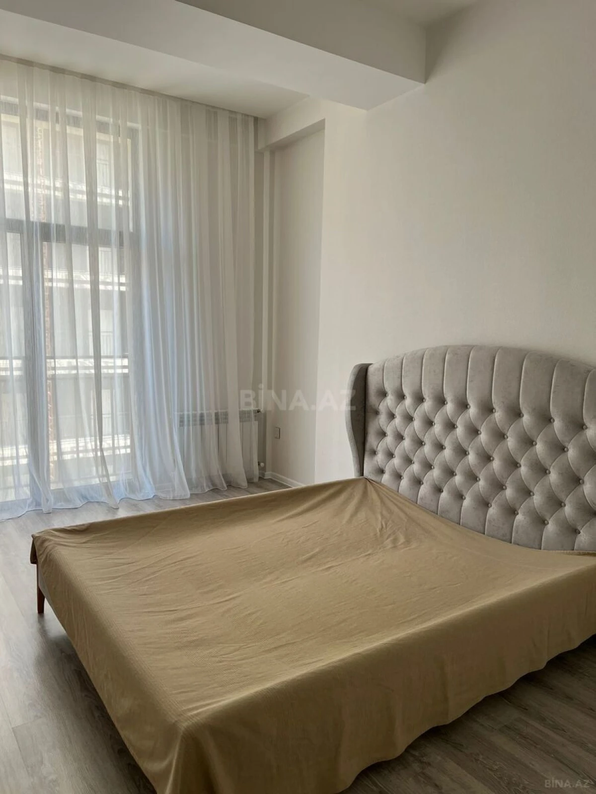 Kirayə verilir 2 otaqlı mənzil 65 m²