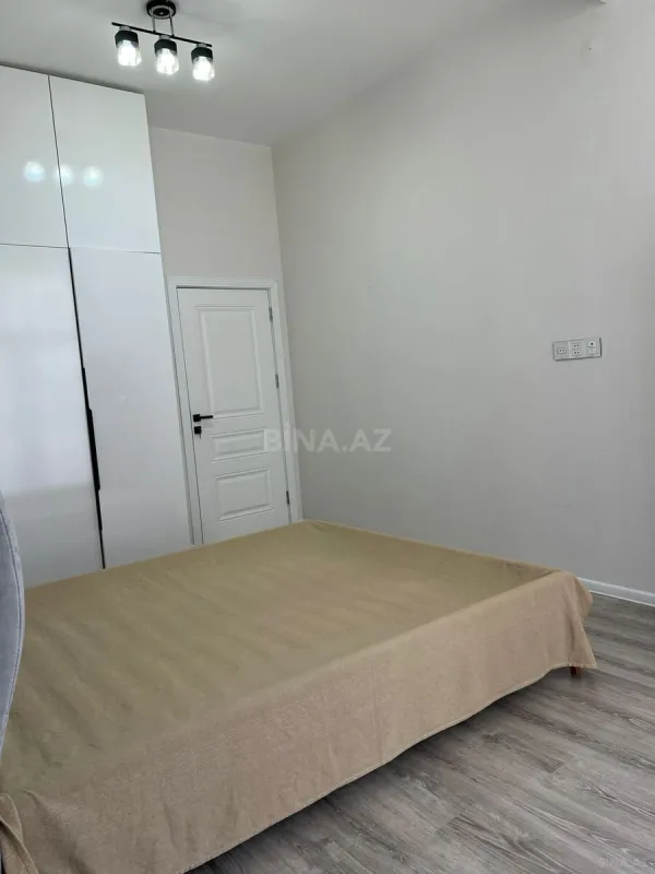 Kirayə verilir 2 otaqlı mənzil 65 m²