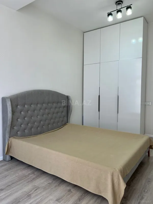 Kirayə verilir 2 otaqlı mənzil 65 m²