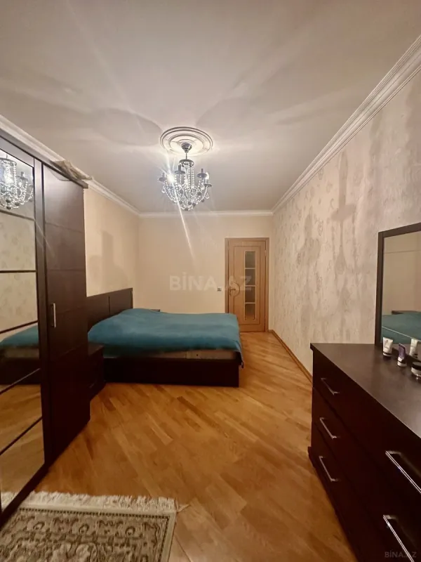Satılır 2 otaqlı mənzil 65 m²