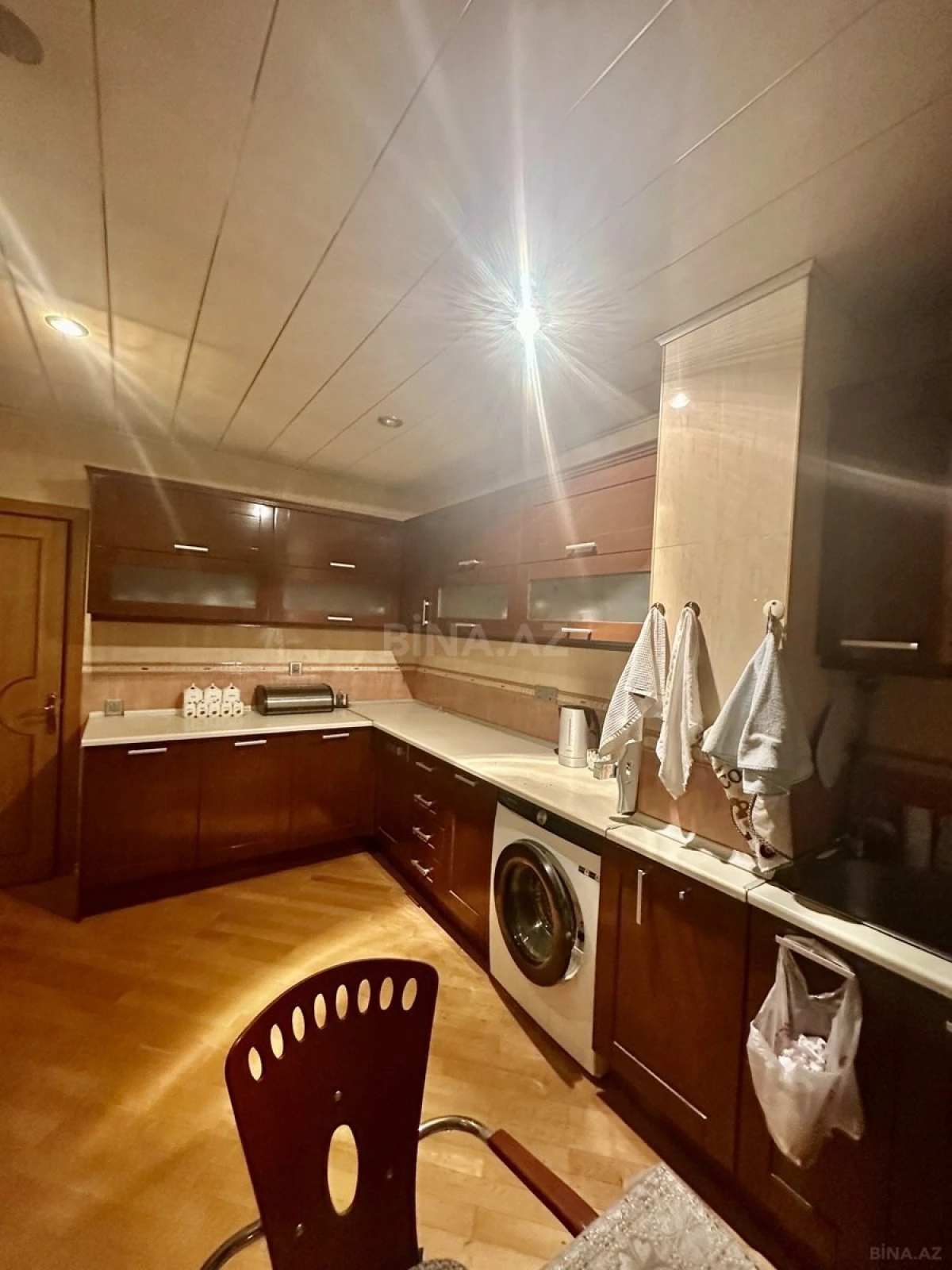 Satılır 2 otaqlı mənzil 65 m²