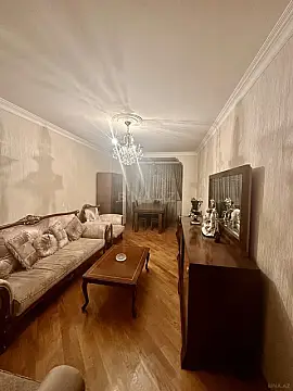 Satılır 2 otaqlı mənzil 67 m²