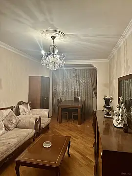 Satılır 2 otaqlı mənzil 67 m²