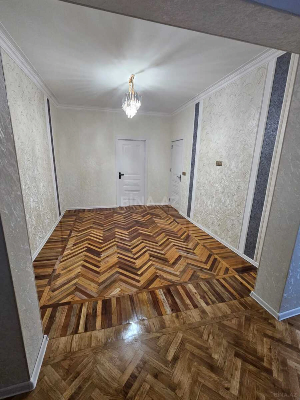 Satılır 3 otaqlı mənzil 72 m²