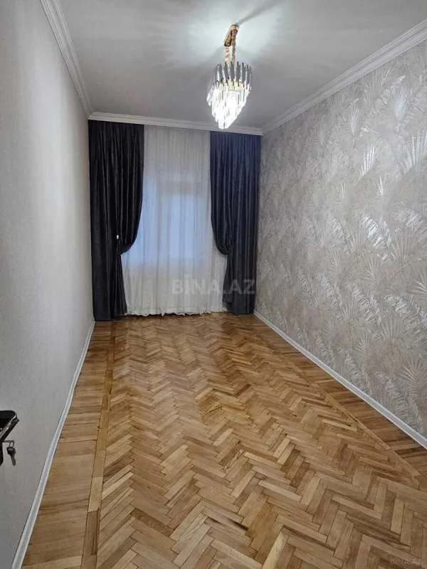 Satılır 3 otaqlı mənzil 72 m²
