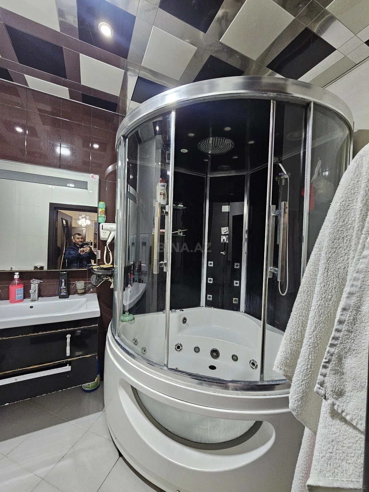 Satılır 3 otaqlı mənzil 120 m²