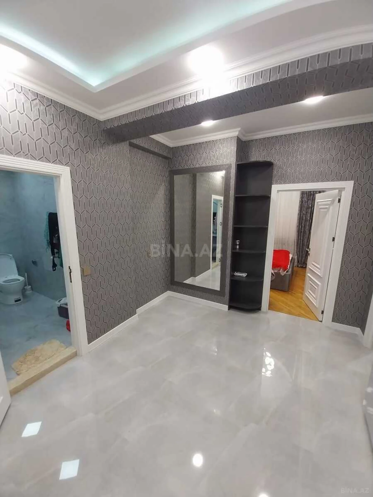 Kirayə verilir 2 otaqlı mənzil 60 m²