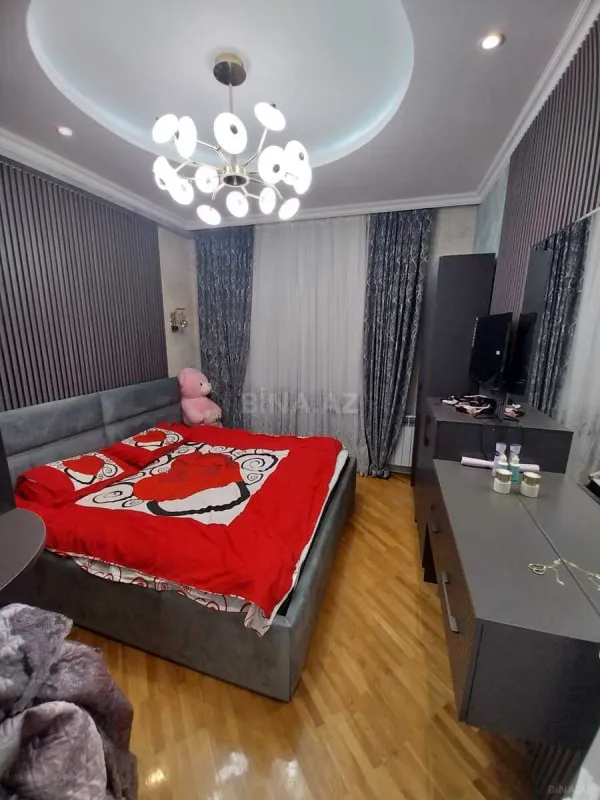 Kirayə verilir 2 otaqlı mənzil 60 m²