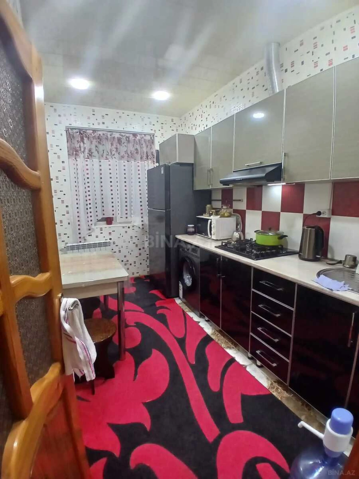 Satılır 4 otaqlı həyət evi 100 m²