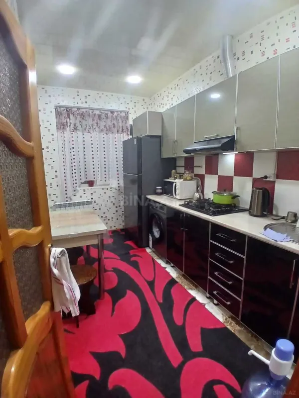 Satılır 4 otaqlı həyət evi 100 m²