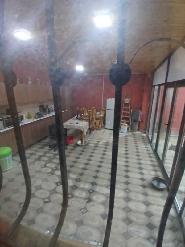 Satılır 4 otaqlı həyət evi 100 m²