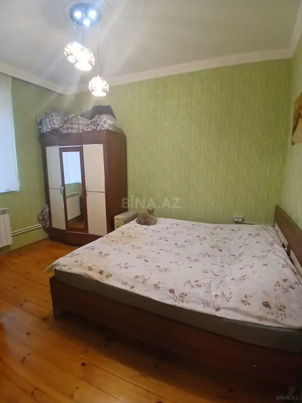 Satılır 4 otaqlı həyət evi 100 m²