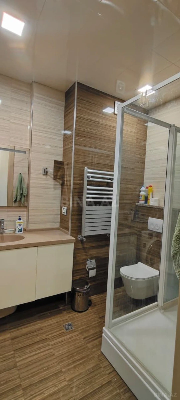 Satılır 3 otaqlı mənzil 130 m²