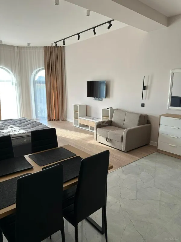 Satılır 1 otaqlı mənzil 57 m²