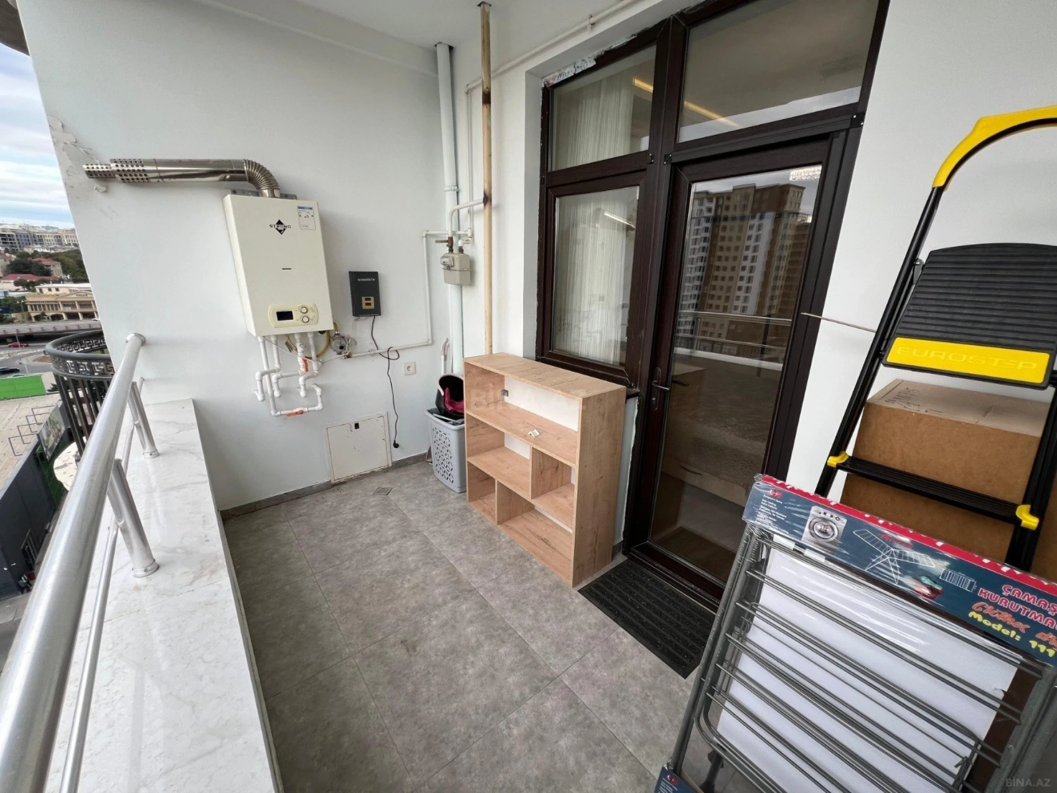 Kirayə verilir 2 otaqlı mənzil 84 m²