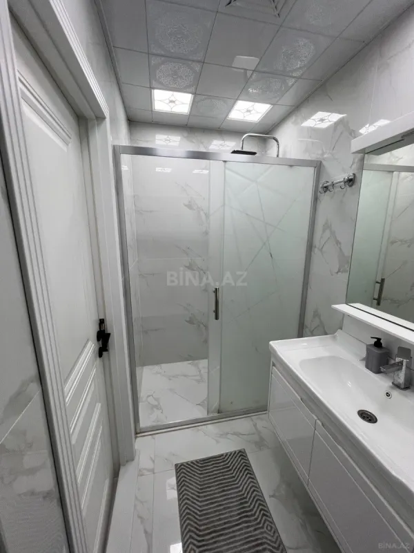 Kirayə verilir 2 otaqlı mənzil 84 m²