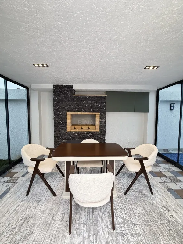 Satılır 4 otaqlı həyət evi 160 m²