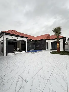 Satılır 4 otaqlı həyət evi 180 m²