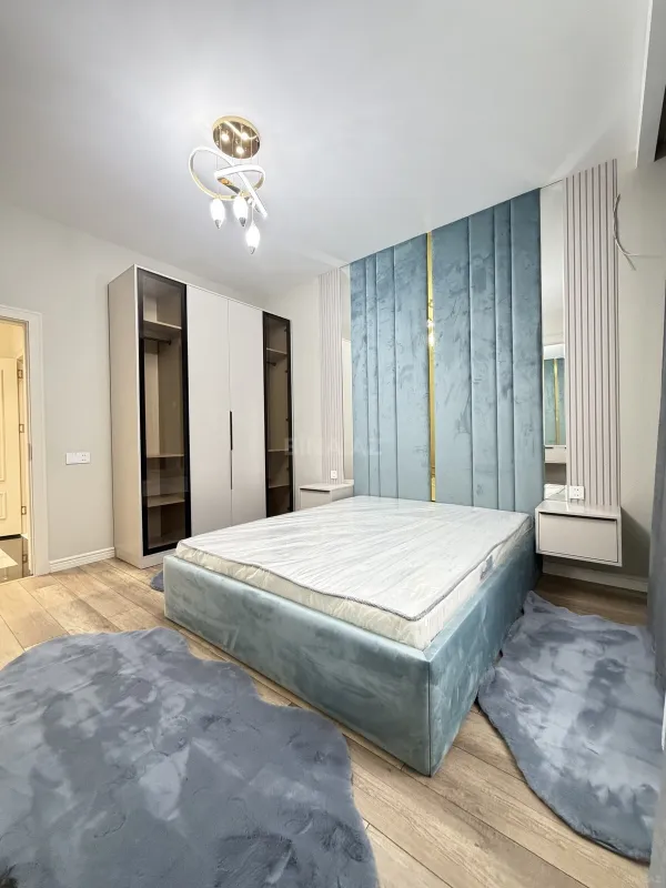 Satılır 4 otaqlı həyət evi 180 m²