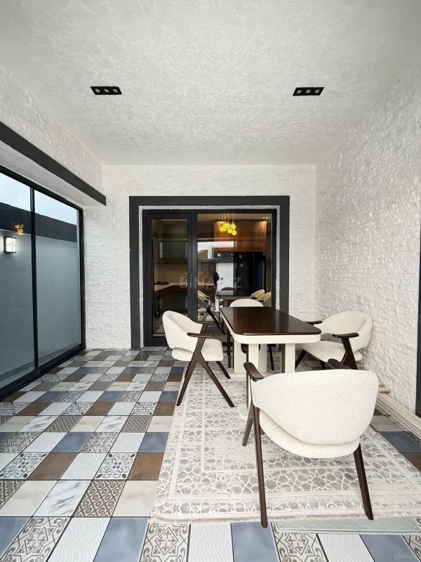 Satılır 4 otaqlı həyət evi 180 m²