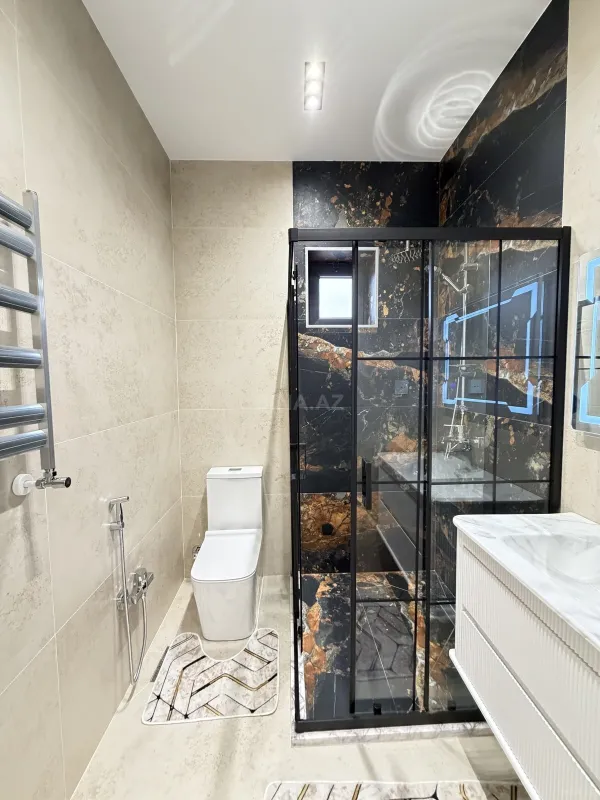 Satılır 4 otaqlı həyət evi 180 m²