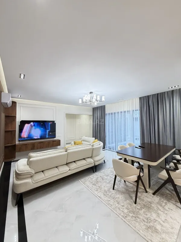 Satılır 4 otaqlı həyət evi 180 m²