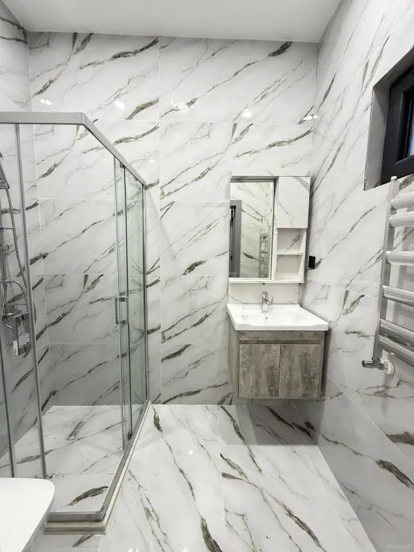 Satılır 4 otaqlı həyət evi 150 m²