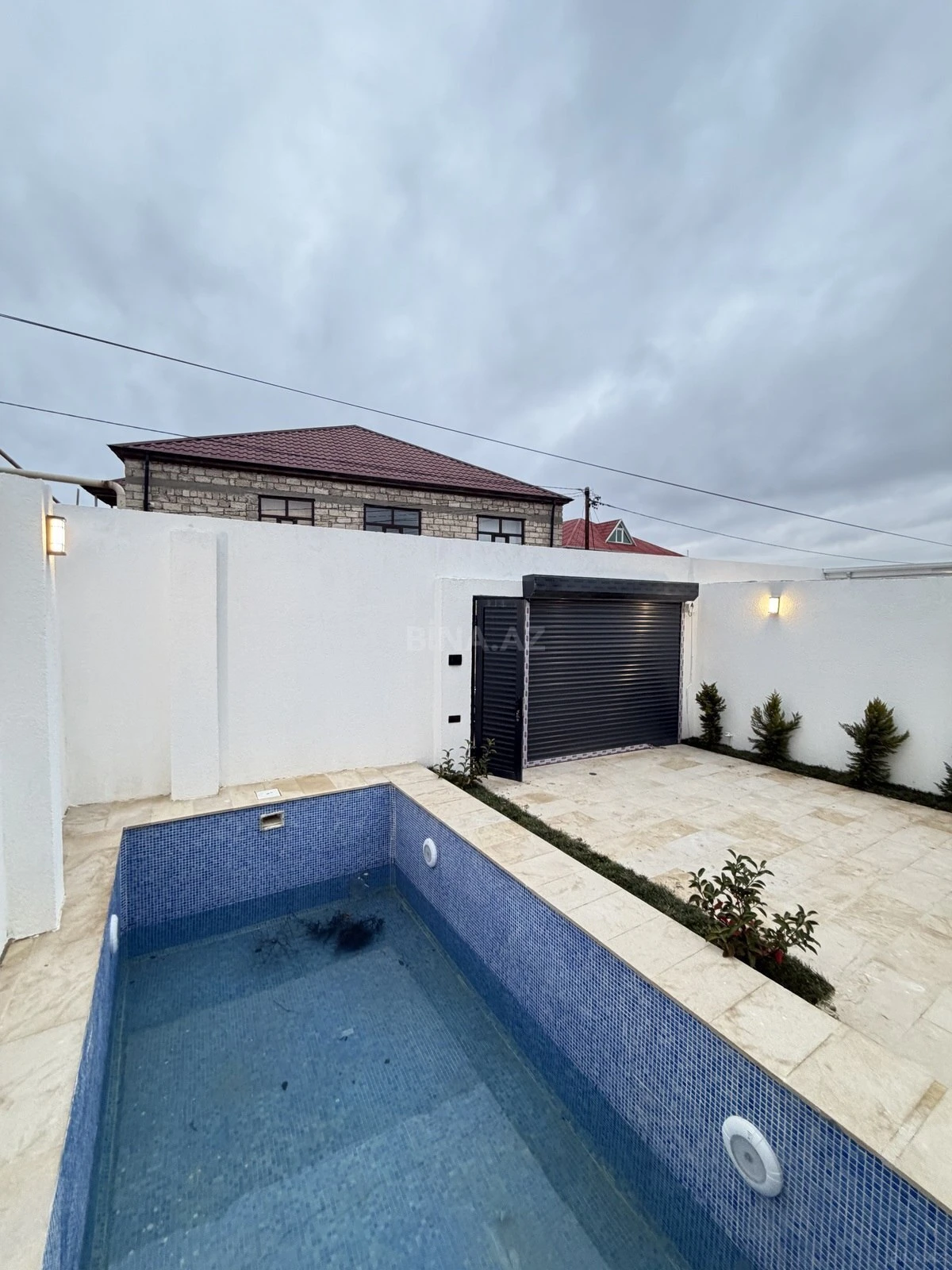 Satılır 4 otaqlı həyət evi 150 m²