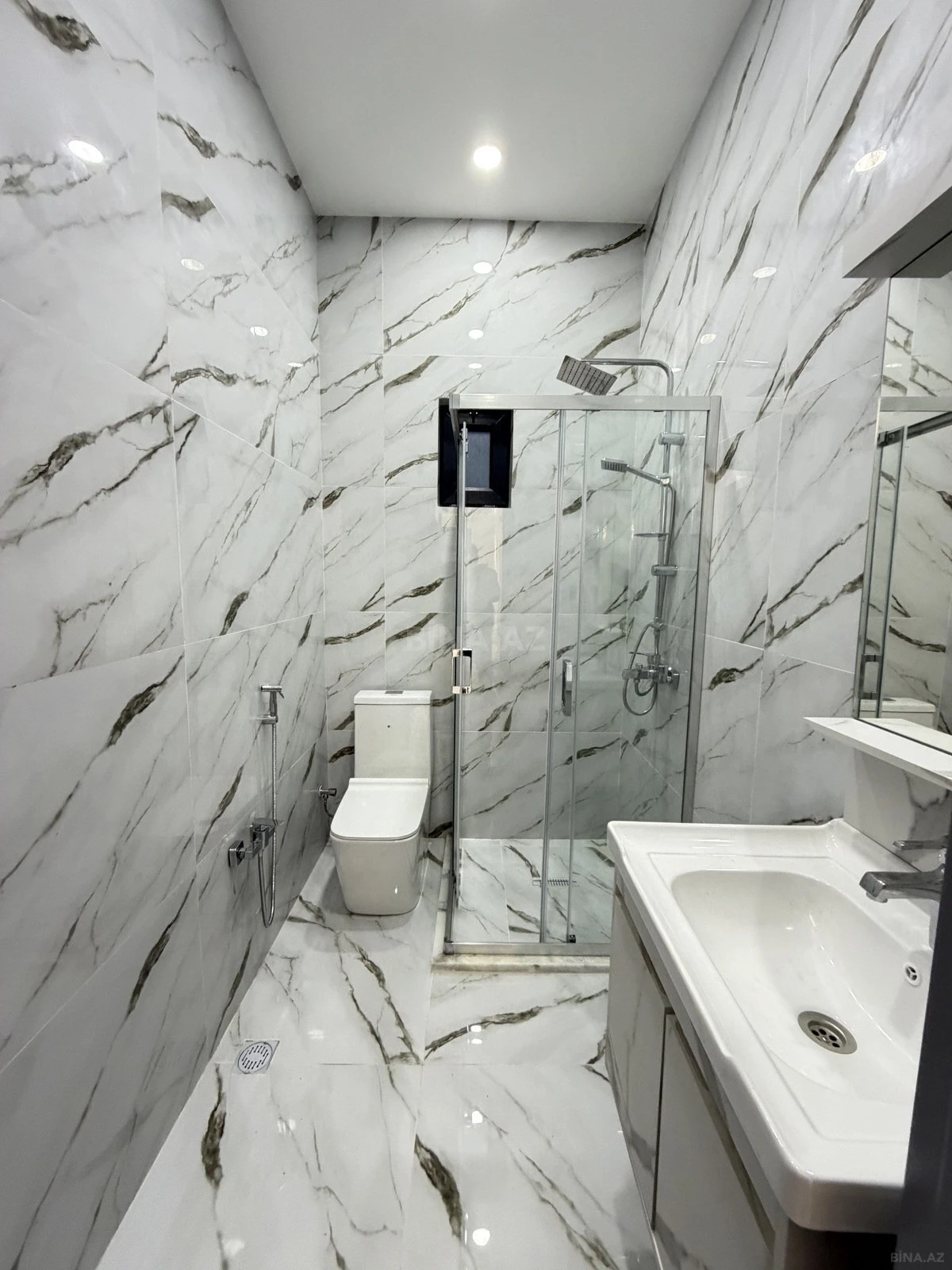 Satılır 4 otaqlı həyət evi 150 m²