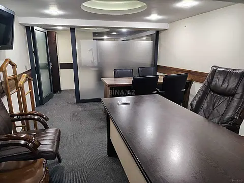 Kirayə verilir 2 otaqlı ofis 70 m²